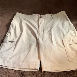 Chaps Tan Cargo Shorts with Sturdy Cotton Blend